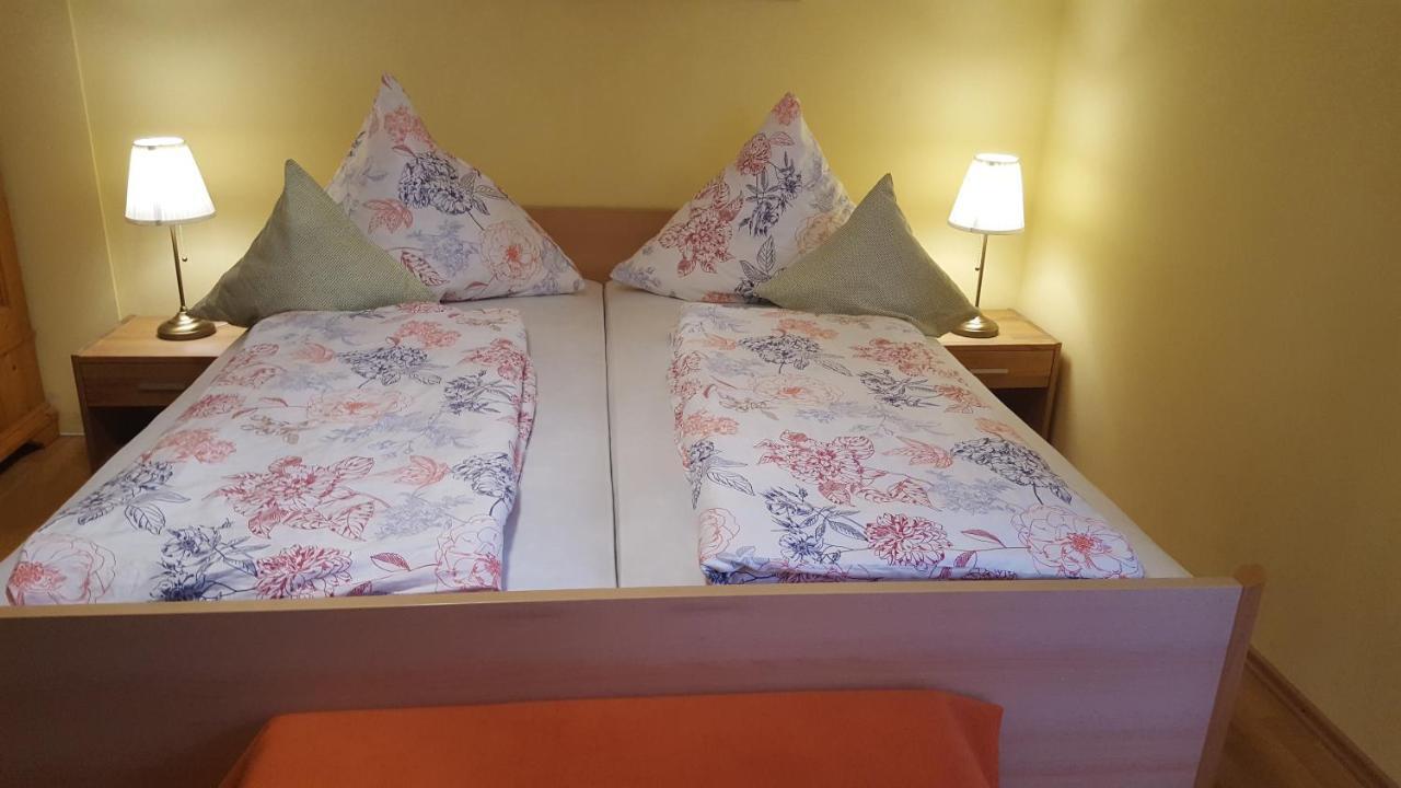 Am Berg-Ferienwohnung Етал Екстериор снимка